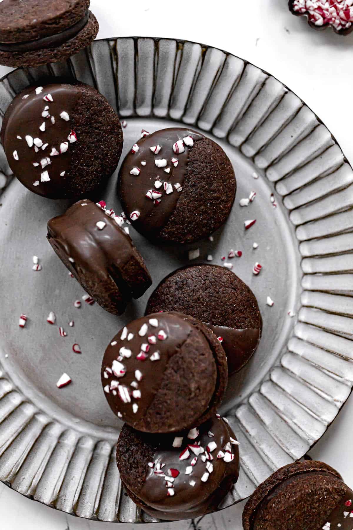 chocolate peppermint cookies on grey plate.