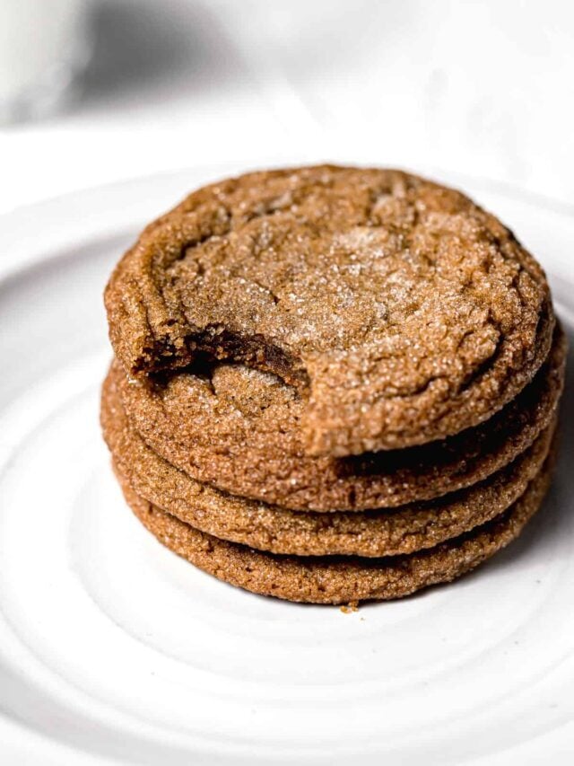 Soft Brown Butter Molasses Cookies