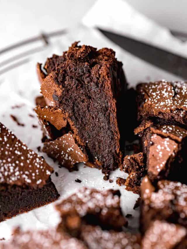 cropped-flourless-chocolate-cake3.jpg