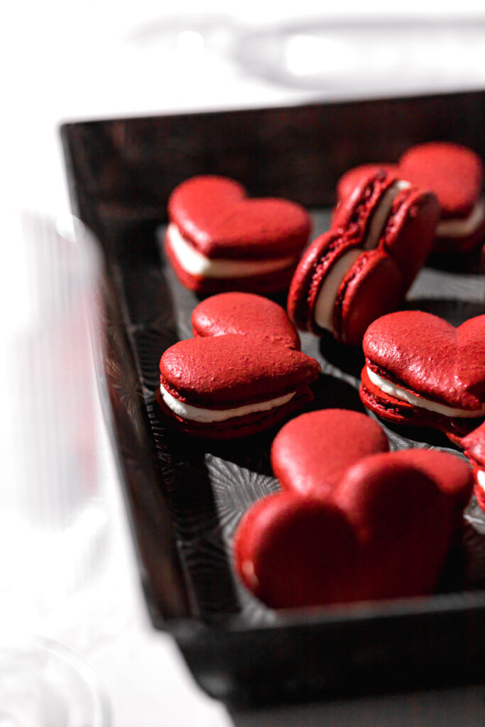 valentines macarons filled with mascarpone frosting in textured tray