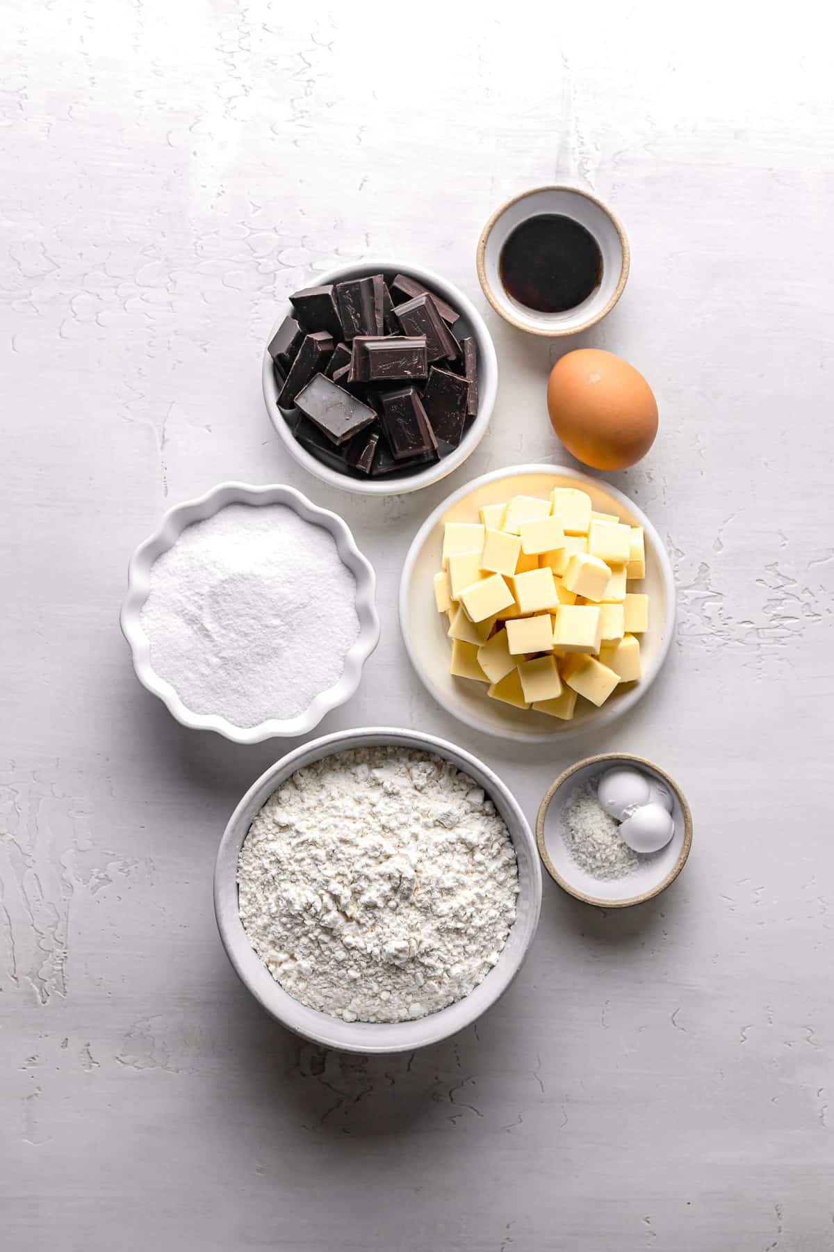 ingredients for chocolate chip cookies without brown sugar.