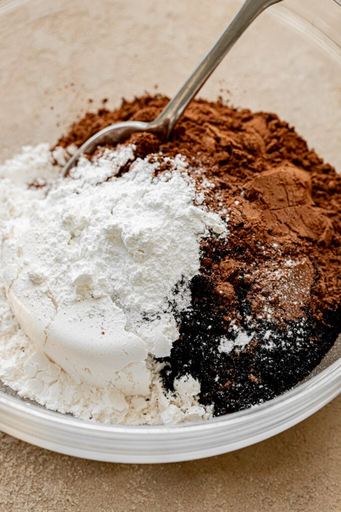 dry ingredients in bowl.